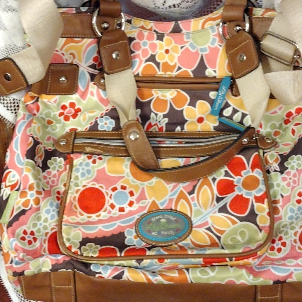Lily Bloom is bag
